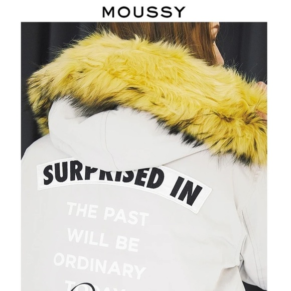 Moussy Parka w/Faux Fur Trim - Picture 2 of 12